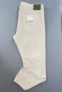 AG The Graduate Tailored Leg Cloud Soft Denim Stretch Jeans. Men's 42X33, NWT!